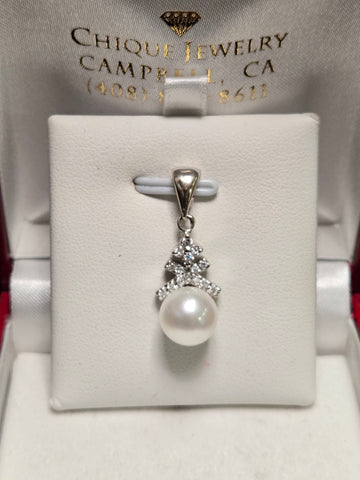18K White Gold Pendant Round-Cut South Sea Pearl 3.7g