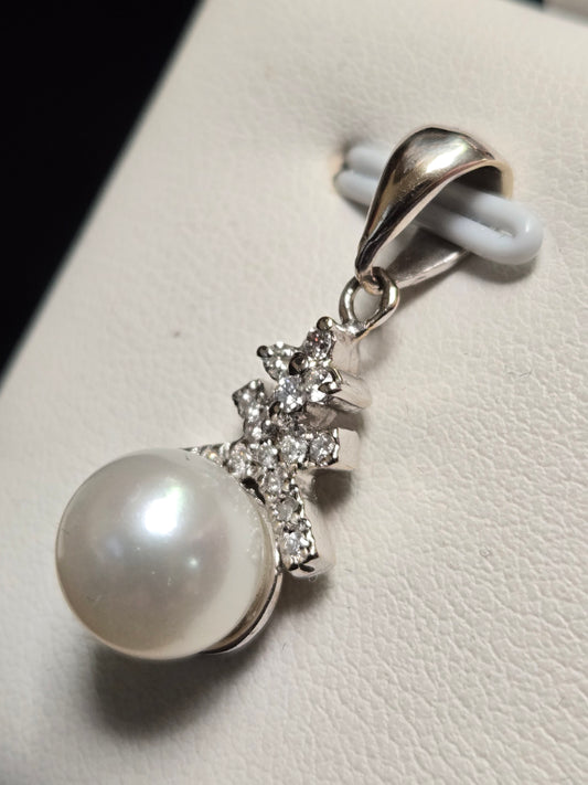 18K White Gold Pendant Round South Sea Pearl 3.7g