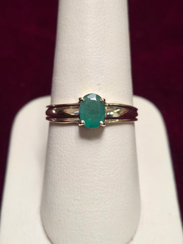 10K Gold Ring 1ct Oval-Cut Emerald 1.9g