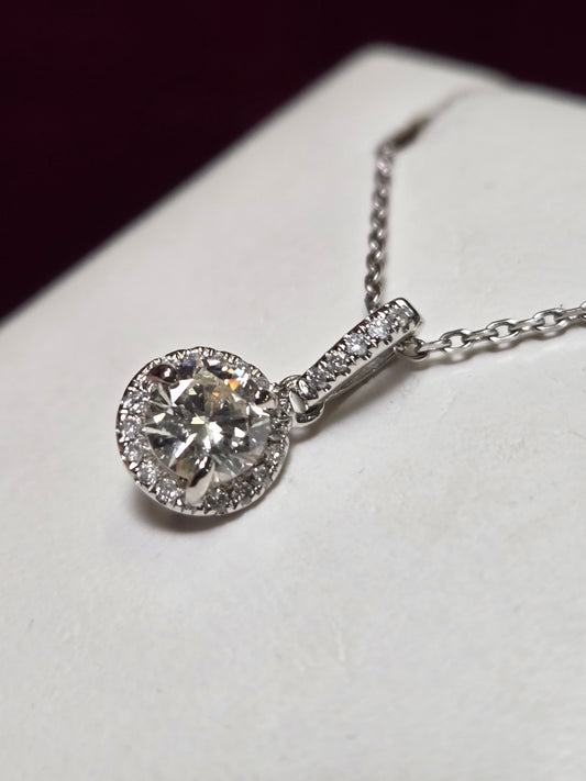 18K White Gold Pendant 0.49ct Round Diamond 0.8g