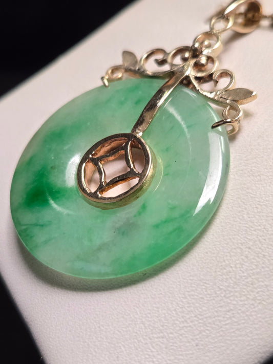 14K Gold Pendant Donut-Cut Jade 4.4g