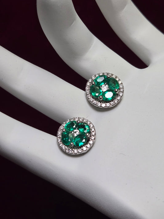 18K White Gold Stud Earrings 2ct Oval Emeralds 3.8g