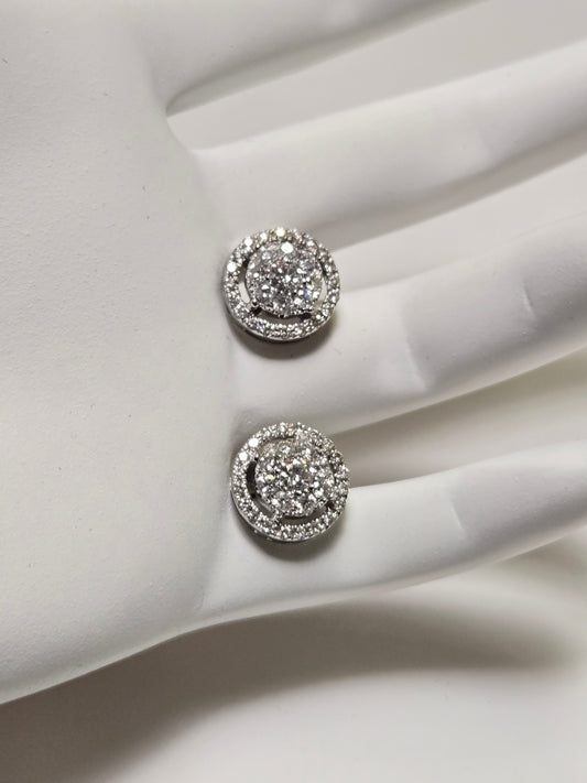 18K White Gold Cluster Stud Earrings 0.8ct Round Diamonds 2.4g