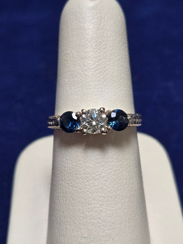 14K Gold Three Stone Ring 0.45ct Round-Cut Diamond 3.6g