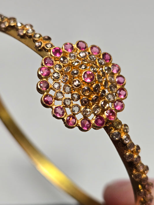 22K Gold Cluster Bangle Bracelet 1.5ct Rose-Cut champagne Diamonds 14g