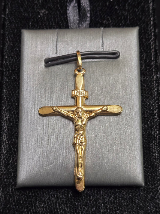 18K Gold Crucifix Pendant 1.5g