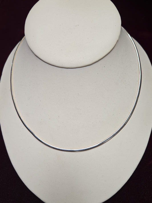 14K Multi-Tone Gold Omega Chain Necklace 16" 10g