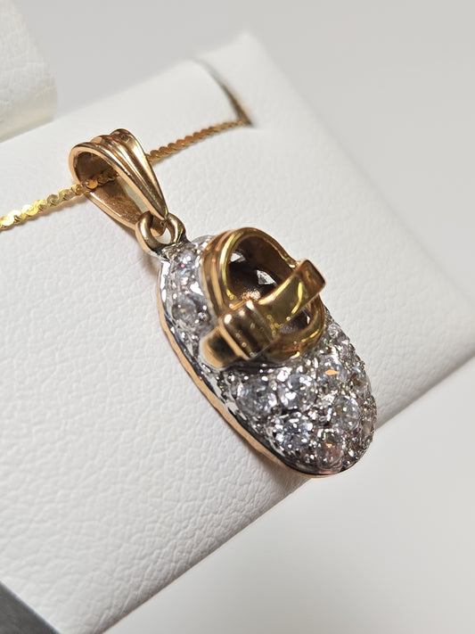 14K Gold Shoe Pendant Round Cubic Zirconias 2.2g