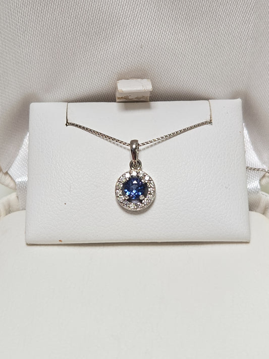 14K White Gold Pendant 0.3ct Round blue Sapphire 0.8g
