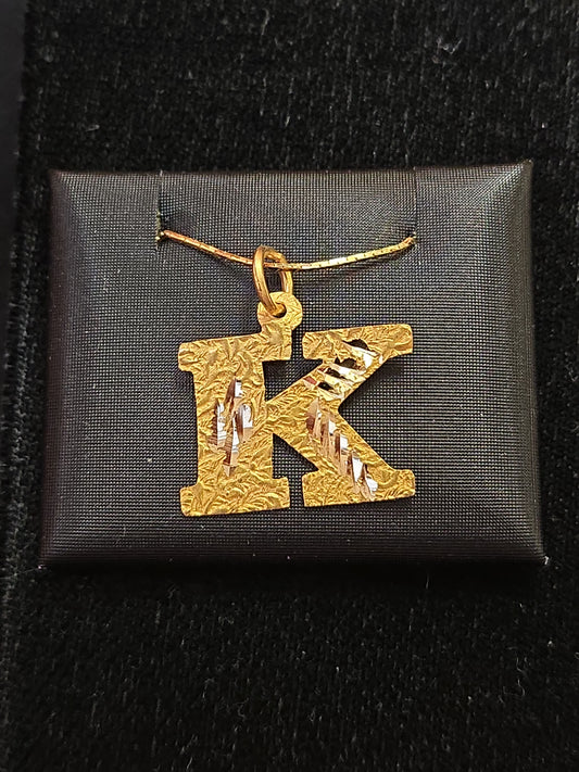 18K Gold "K" Pendant 0.9g