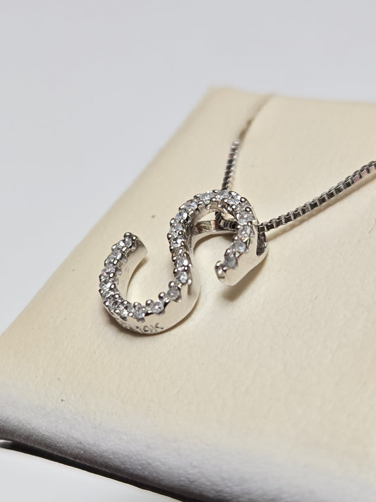 14K White Gold "S" Pendant 0.15ct Round Diamonds 0.6g