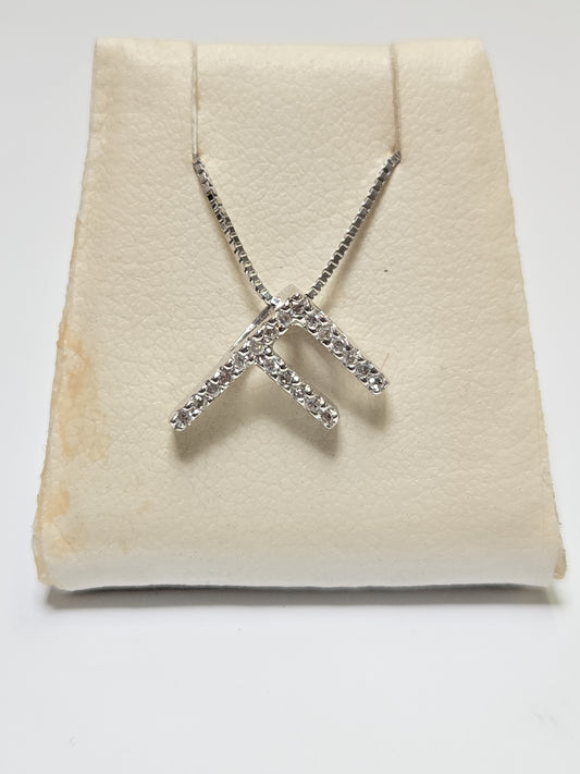 14K White Gold "F" Pendant 0.14ct Round Diamonds 0.6g