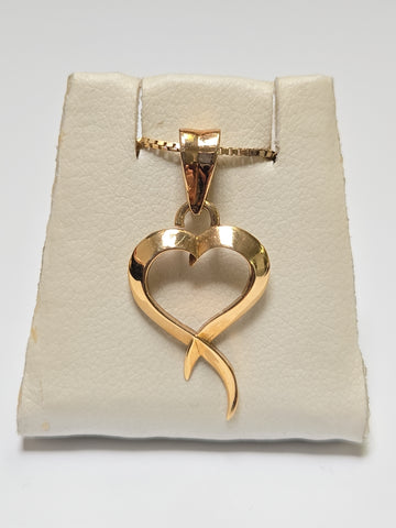 18K Gold Heart Pendant 0.8g