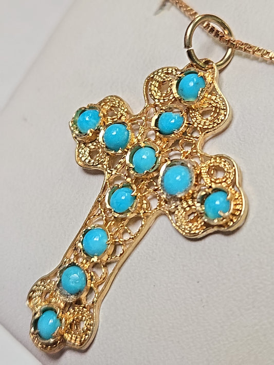 18K gold cross pendant with round turquoise stones from Chique Jewelry, weighs 2.7g, elegant jewelry accessory
