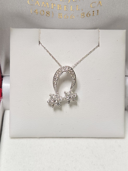 14K white gold pendant with 0.44ct round diamond, featuring elegant design from Chique Jewelry.