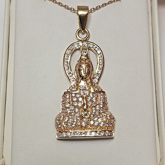 14K gold pendant with round cubic zirconia, weighing 7.9g, featuring a sparkling gemstone design by Chique Jewelry