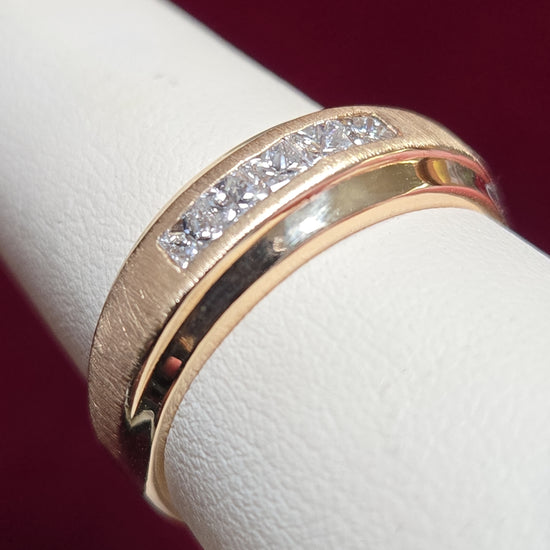 14K gold ring with a 0.5ct princess-cut diamond, crafted by Chique Jewelry, showcasing elegant jewelry design.