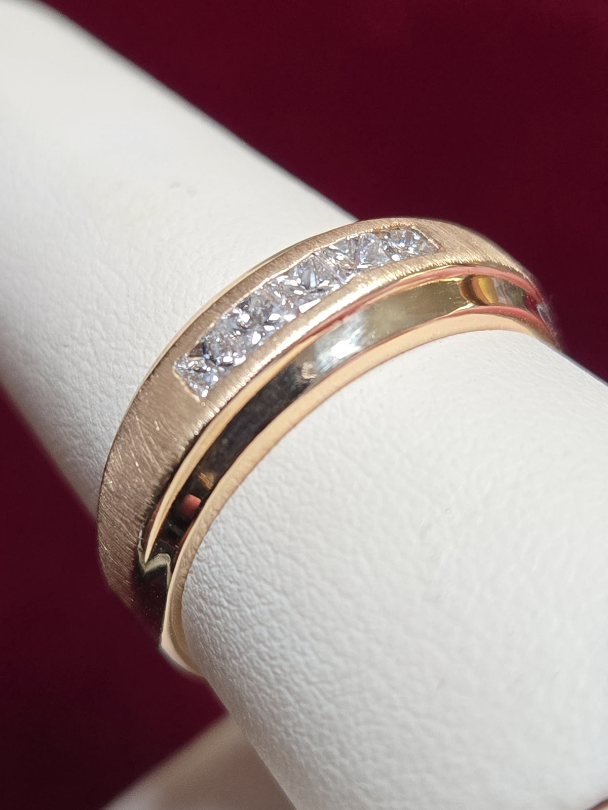 14K gold ring with a 0.5ct princess-cut diamond, crafted by Chique Jewelry, showcasing elegant jewelry design.
