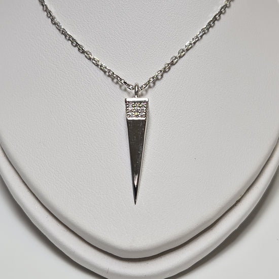 14K white gold diamond cut cable chain necklace with 0.12ct diamonds, featuring a pendant, weighing 4.1 grams, by Chique Jewelry.