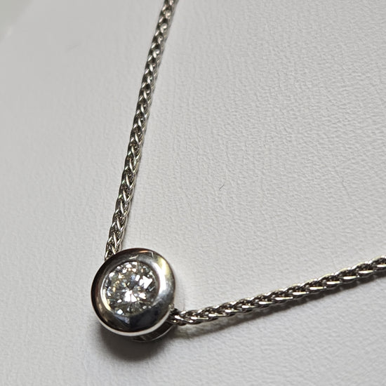 14K white gold spiga chain necklace with 0.25ct round diamond pendant, 18-inch length, by Chique Jewelry.