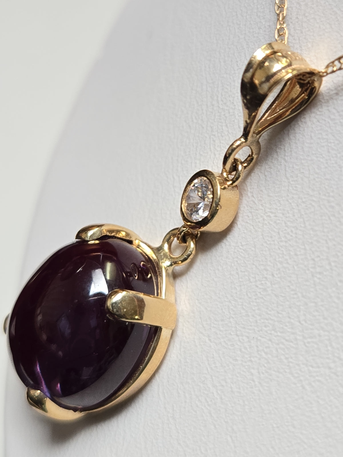 14K gold baby rope chain necklace with 13.08ct lab-created Alexandrite pendant by Chique Jewelry, showing intricate chain details.