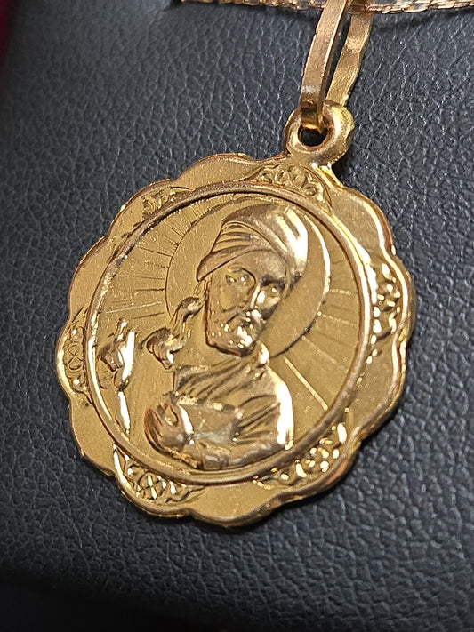 18K gold Muhammed and Ali pendant by Chique Jewelry, featuring detailed religious symbols and a 2.4g design.