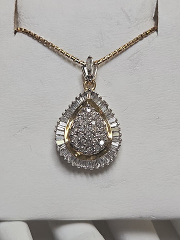 14K multi-tone gold cluster pendant with 1.5ct round diamonds, weighing 5.2g, by Chique Jewelry.