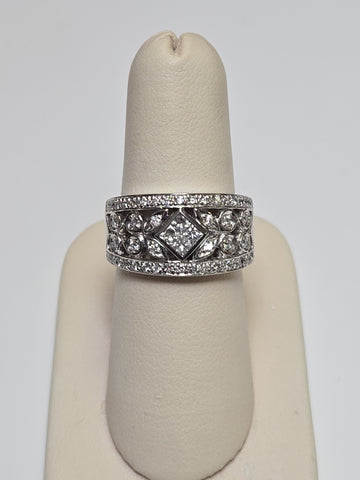 14K white gold ring with 0.33ct princess-cut diamonds, designed by Chique Jewelry, featuring a sleek and elegant style.