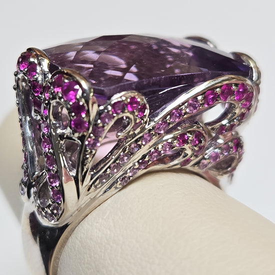 14K white gold ring featuring a rectangular amethyst gemstone, crafted by Chique Jewelry with 11.3g weight.