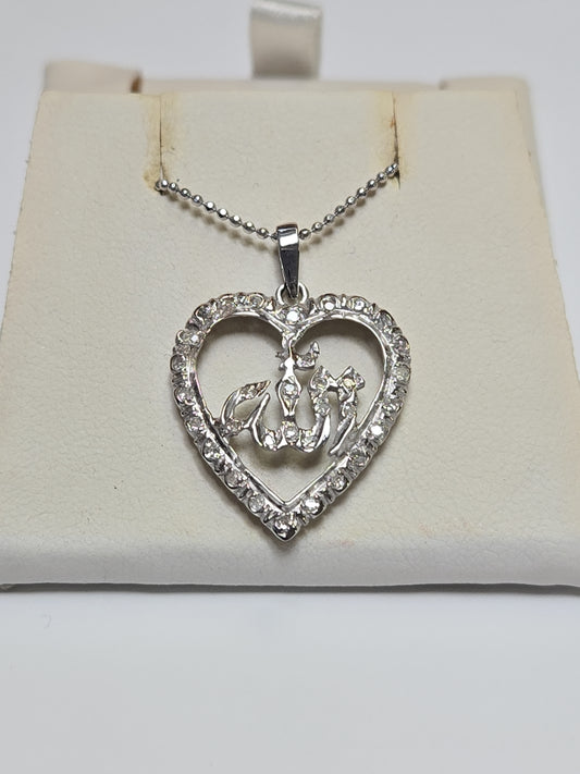 18K white gold Allah pendant with round diamonds, elegant jewelry piece, crafted by Chique Jewelry.