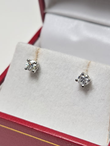14K white gold stud earrings featuring 0.3ct round lab-created diamonds from Chique Jewelry.