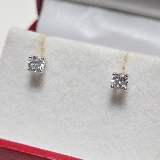 14K white gold stud earrings with 0.24ct round lab-created diamonds from Chique Jewelry, showcasing elegant jewelry design.