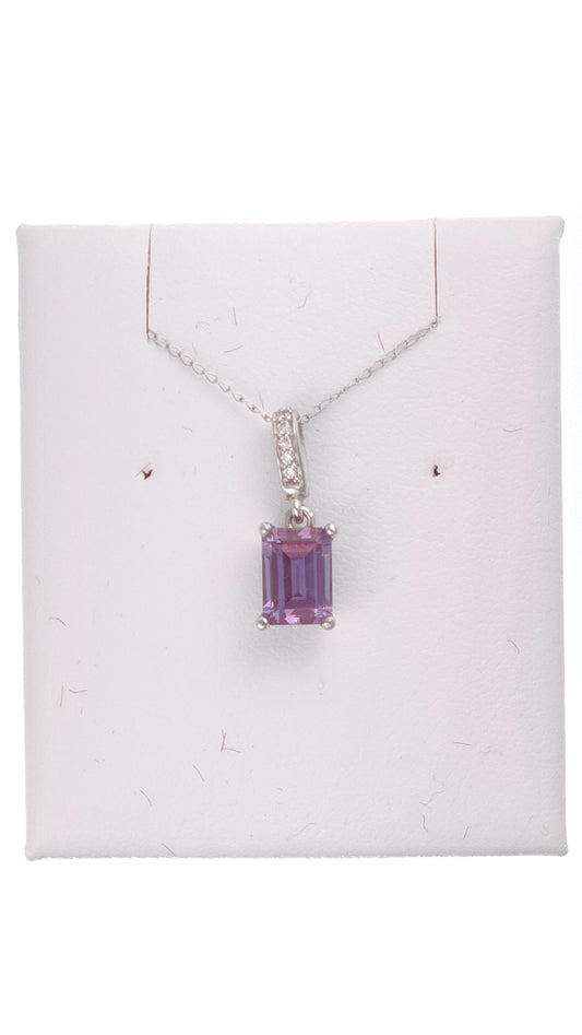 14k white gold pendant featuring a 1.2ct lab-created emerald alexandrite gemstone, elegant jewelry piece with intricate design.