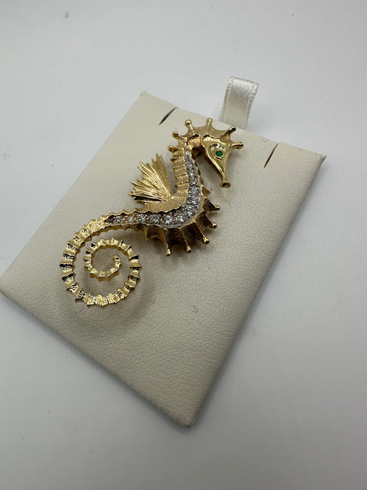 Seahorse Brooch – 14K Gold – 0.50ct Diamonds – VS1 – 11.9g – Nautical Theme