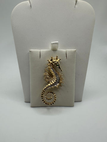 Seahorse Brooch – 14K Gold – 0.50ct Diamonds – VS1 – 11.9g – Nautical Theme