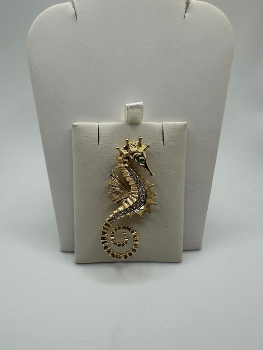 Seahorse Brooch – 14K Gold – 0.50ct Diamonds – VS1 – 11.9g – Nautical Theme